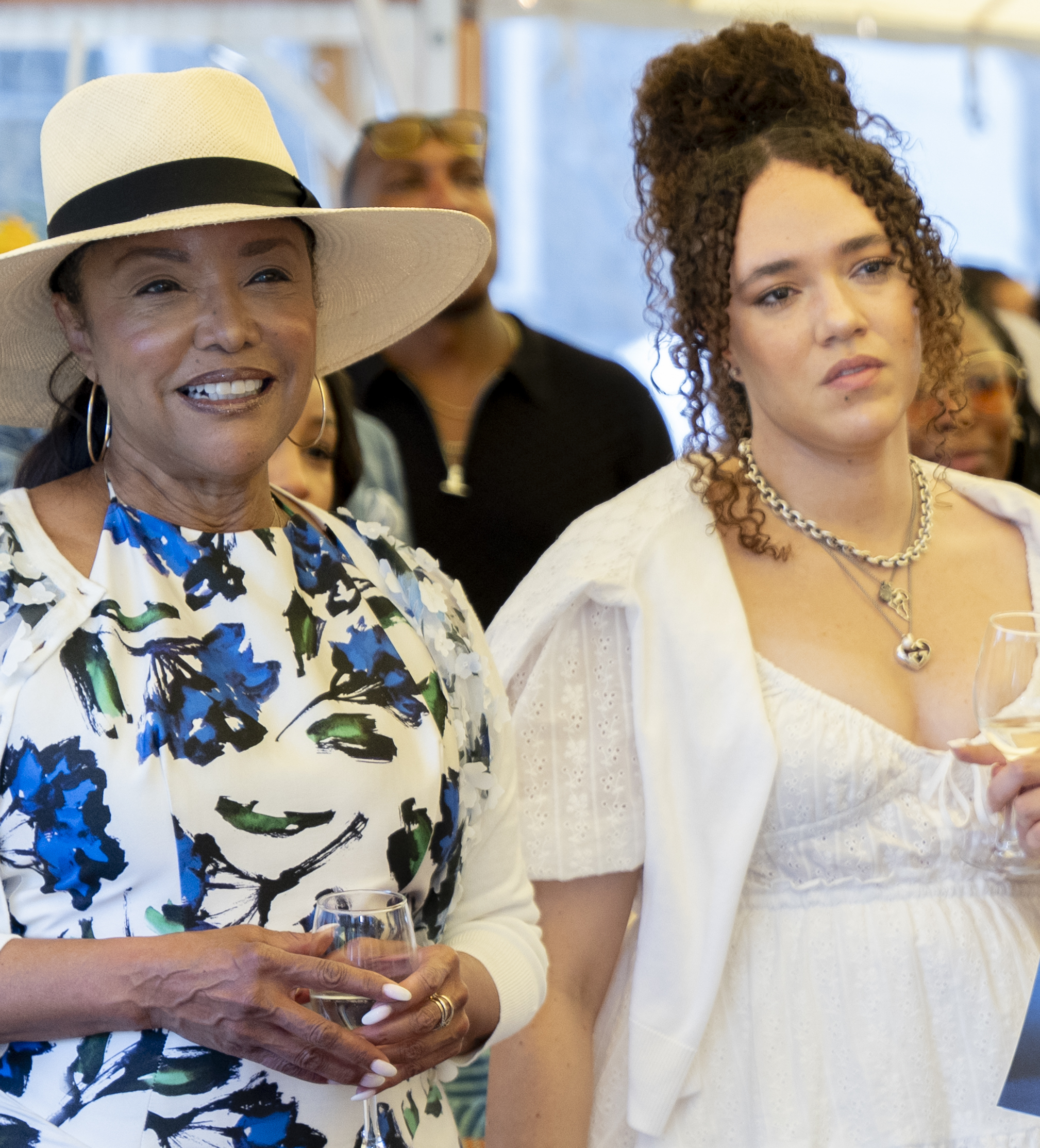 Lynn Whitfield and daughter Grace Gibson at the Vineyard Icon Awards